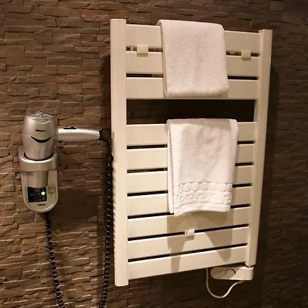 L'oyat Hotel 2*