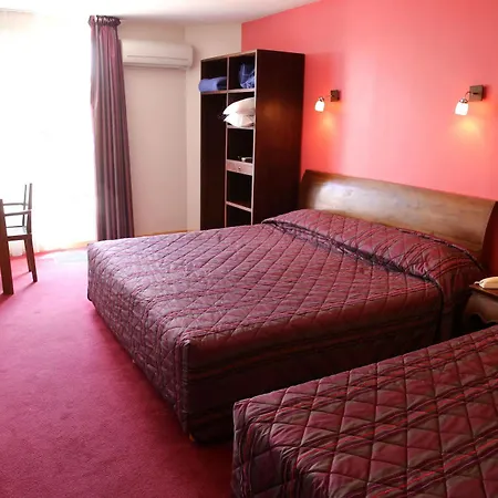 L'oyat Hotel Lacanau